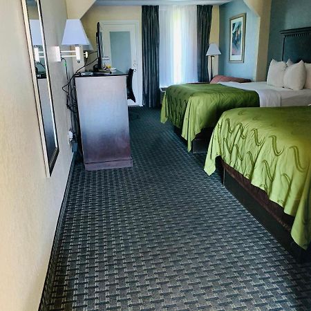 Quality Inn & Suites מיראמר ביץ' מראה חיצוני תמונה